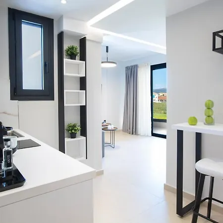 Arente アパート Lefkáda